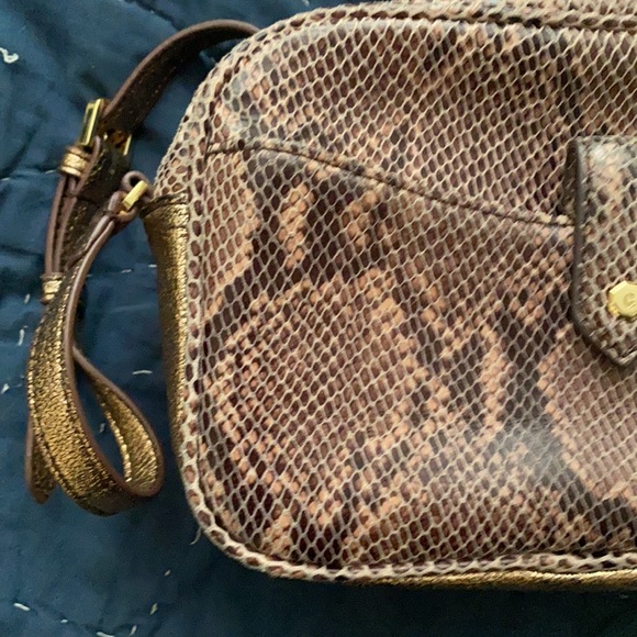 G.I.L.I Crossover bag and wallet insert - Picture 3 of 13